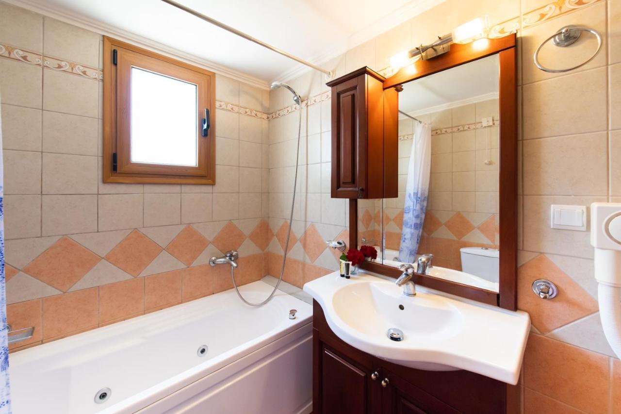 Delphinus Villas-villa Nefeli