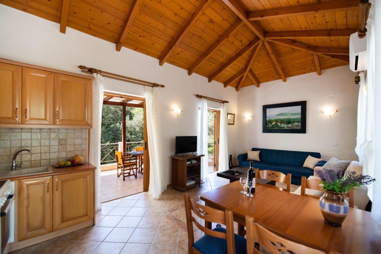 Delphinus Villas-villa Nefeli *