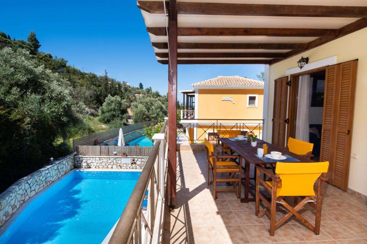 Delphinus Nefeli Apartment